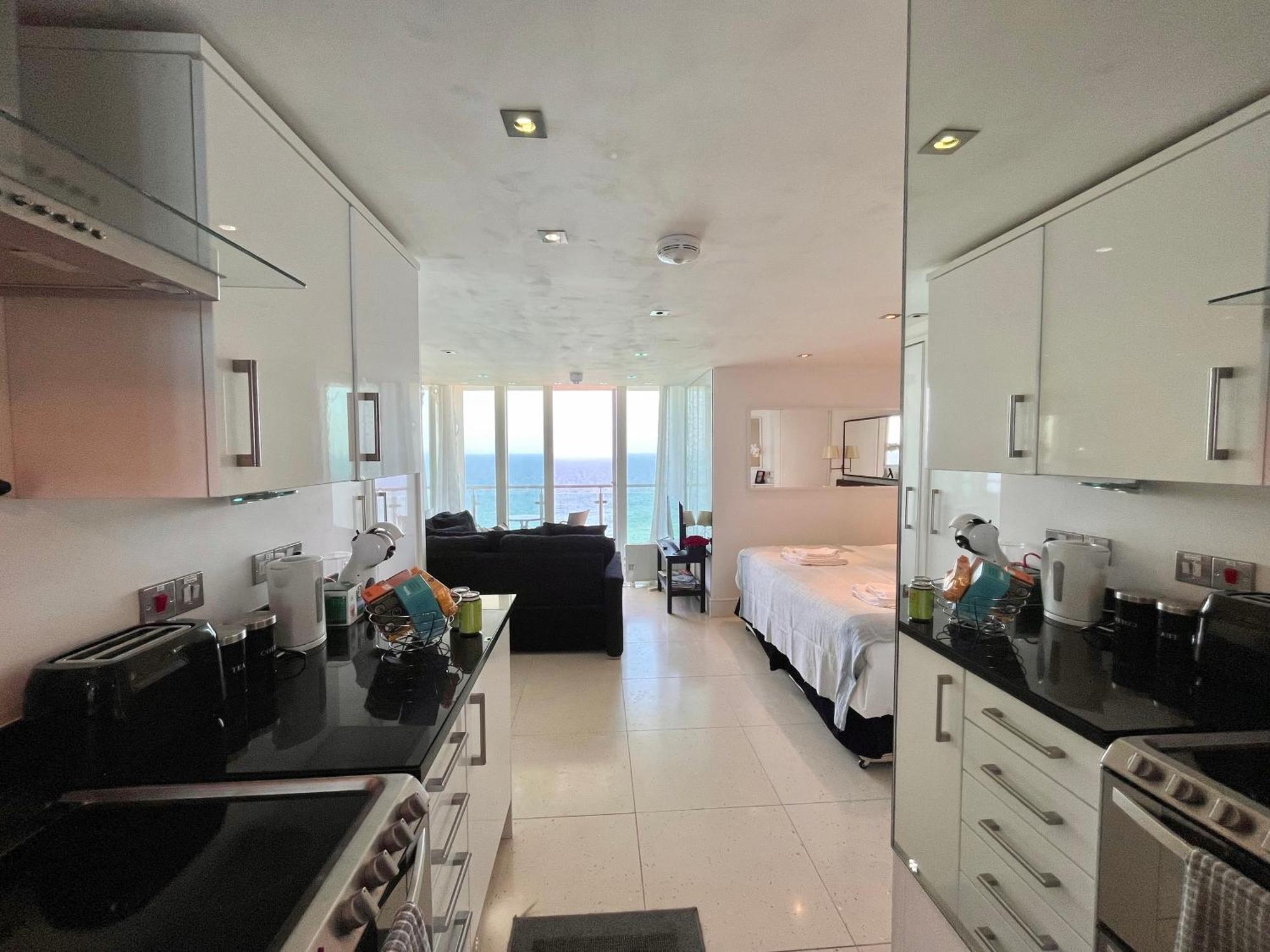 Newquay Rocklands Beach View 외부 사진